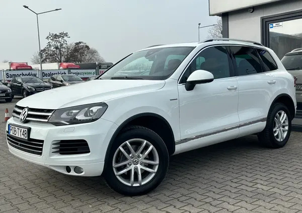 samochody osobowe Volkswagen Touareg cena 82900 przebieg: 176495, rok produkcji 2013 z Czarna Białostocka